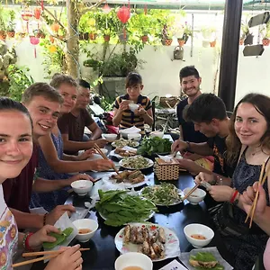 Cheerful Hostel Hội An